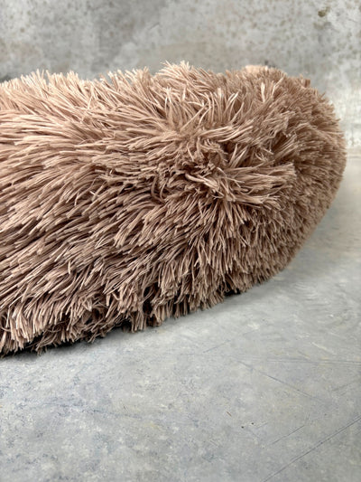 CBK Luksus donut hundeseng mørk sand