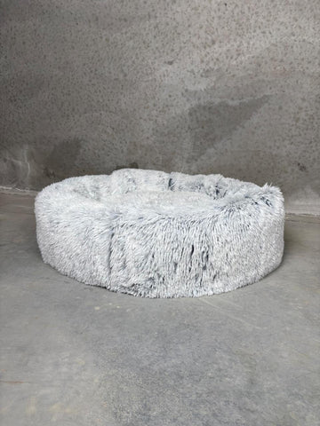 CBK Luksus donut hundeseng frossen hvid