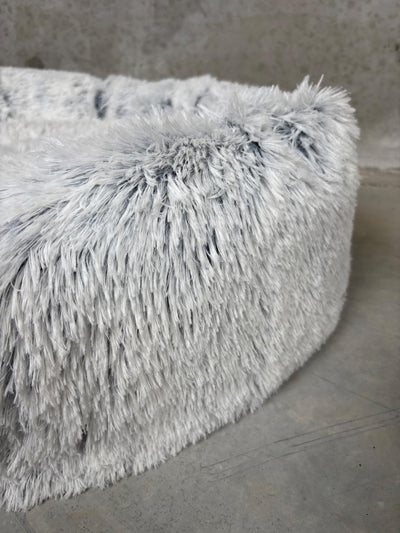 CBK Luksus donut hundeseng frossen hvid