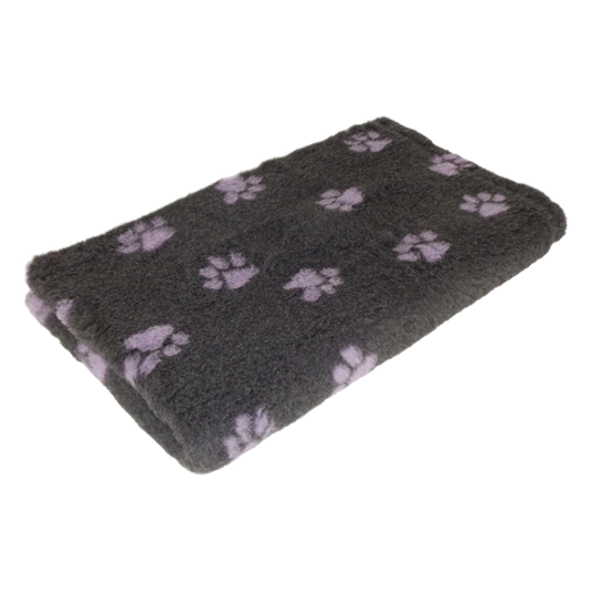 CBK skridsikker vetbed koksgrå med lilla poter 100 x 150 cm - 30 mm tykt